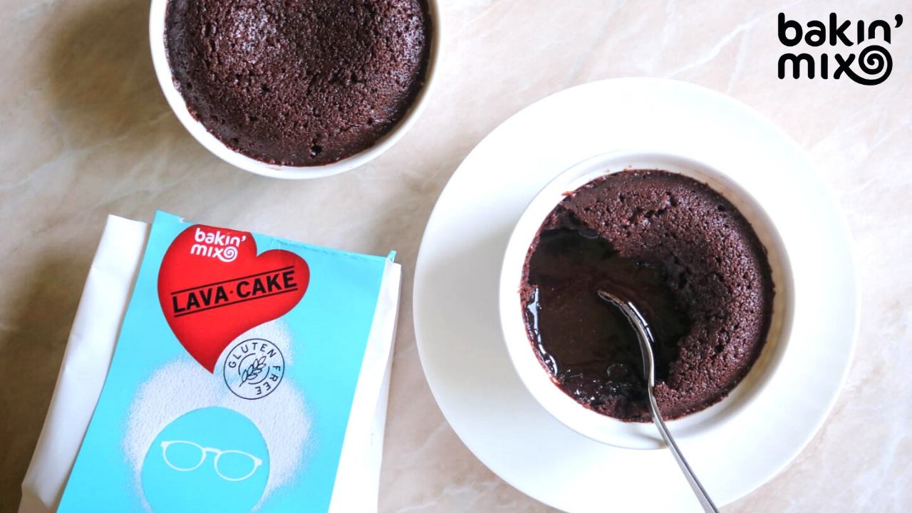 Odlična torta Lava cake v samo 10 minutah! Recept brez glutena.